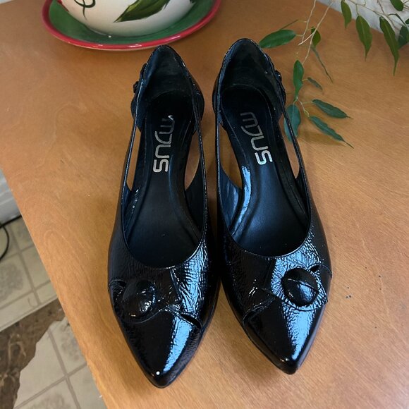 Mjus Black Kitten Heel Patent Pointed Toe Shoes Women 39 - Picture 3 of 10